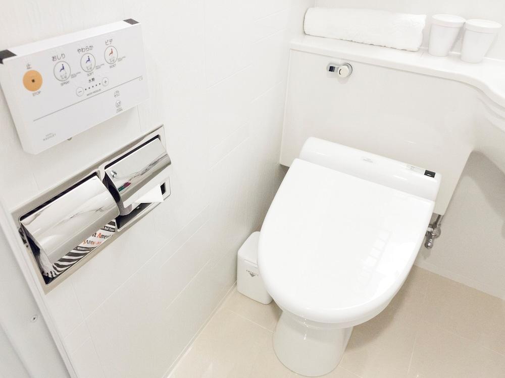 Hotel Apa Ginza-takaracho 3*