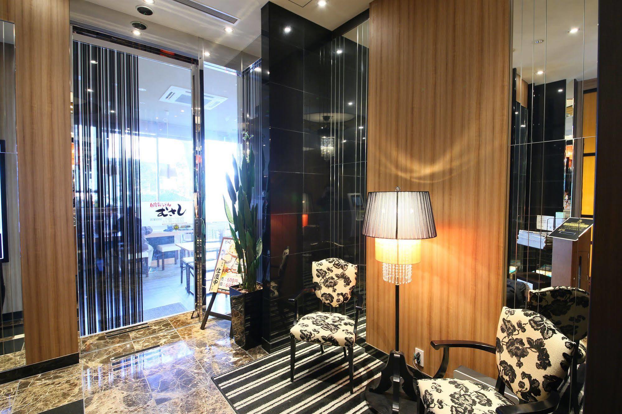 Apa Ginza Takaracho Eki Yaesu Minamiguchi Hotel Tóquio