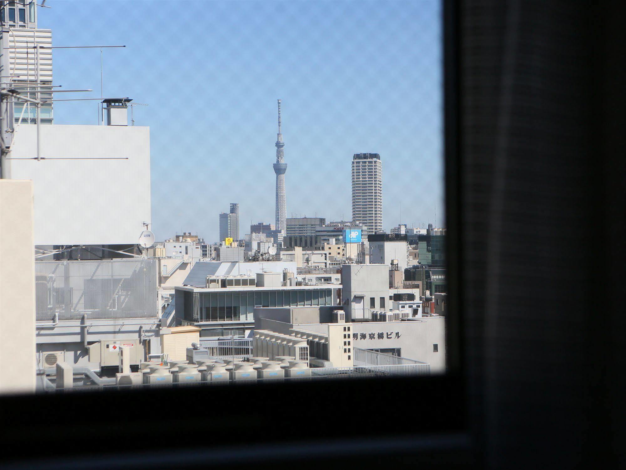 Apa Ginza Takaracho Eki Yaesu Minamiguchi Hotel
