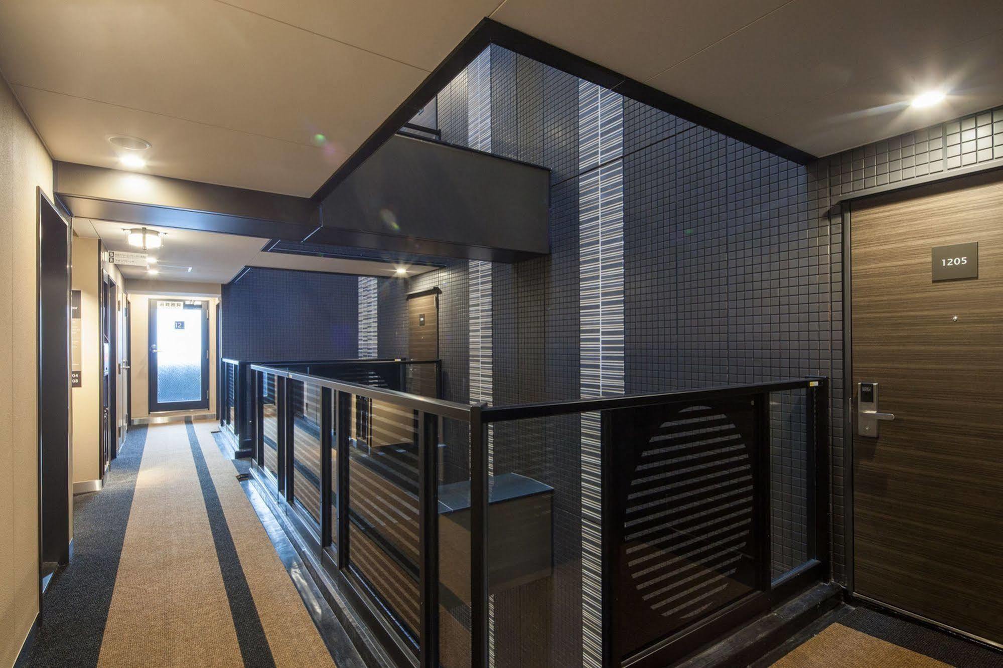 Apa Ginza Takaracho Eki Yaesu Minamiguchi Hotel